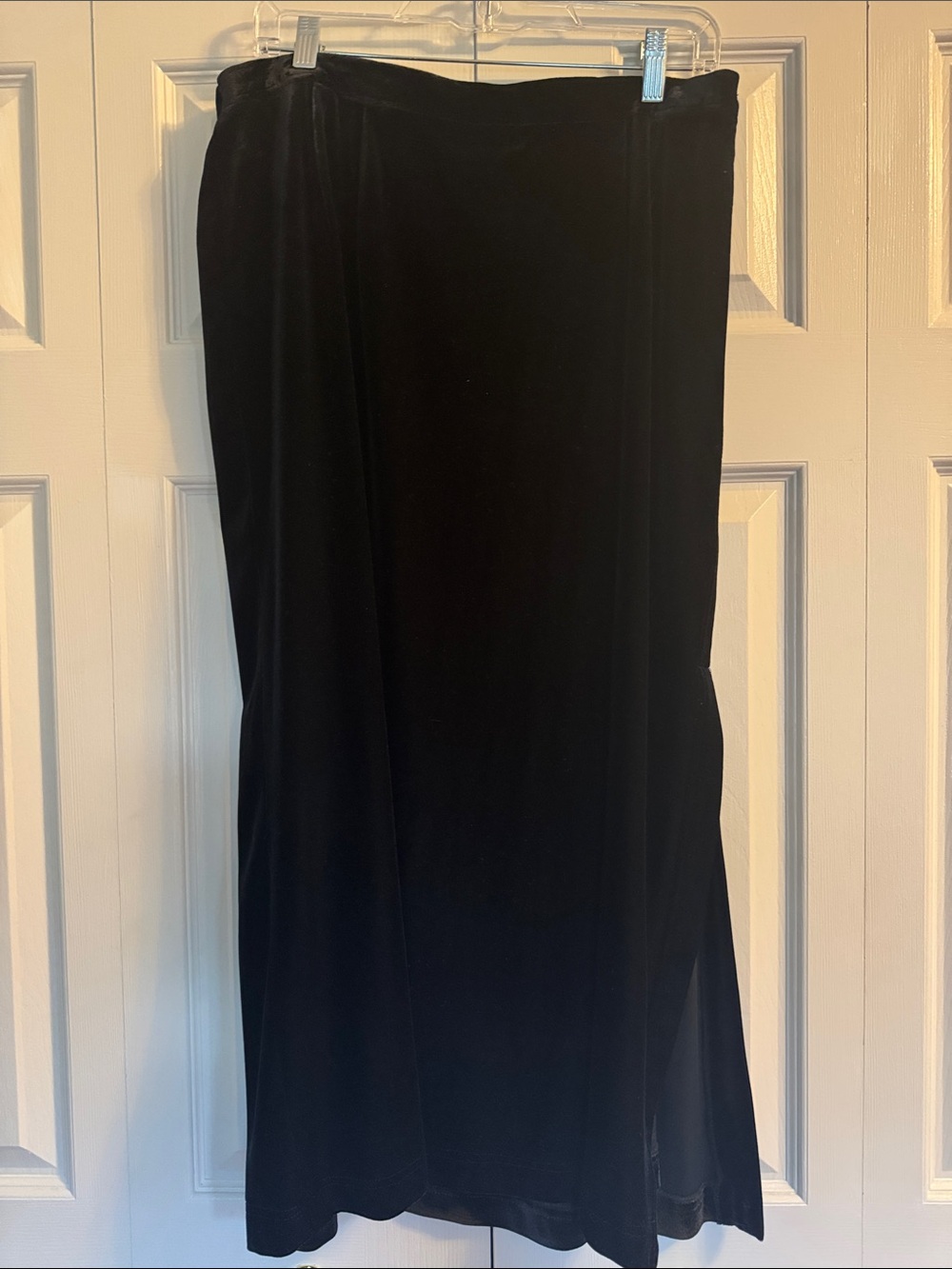 Harve Benard Black Velvet Maxi Skirt